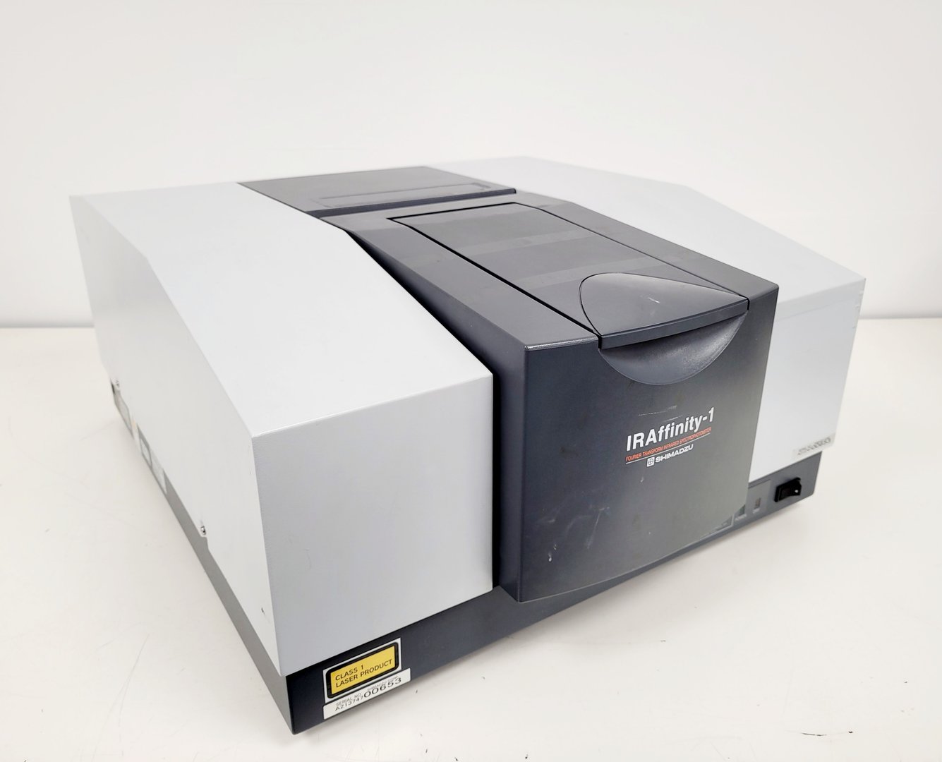 Image of Shimadzu IRAffinity-1 FTIR Spectrophotometer with Software Spares/Repair Lab