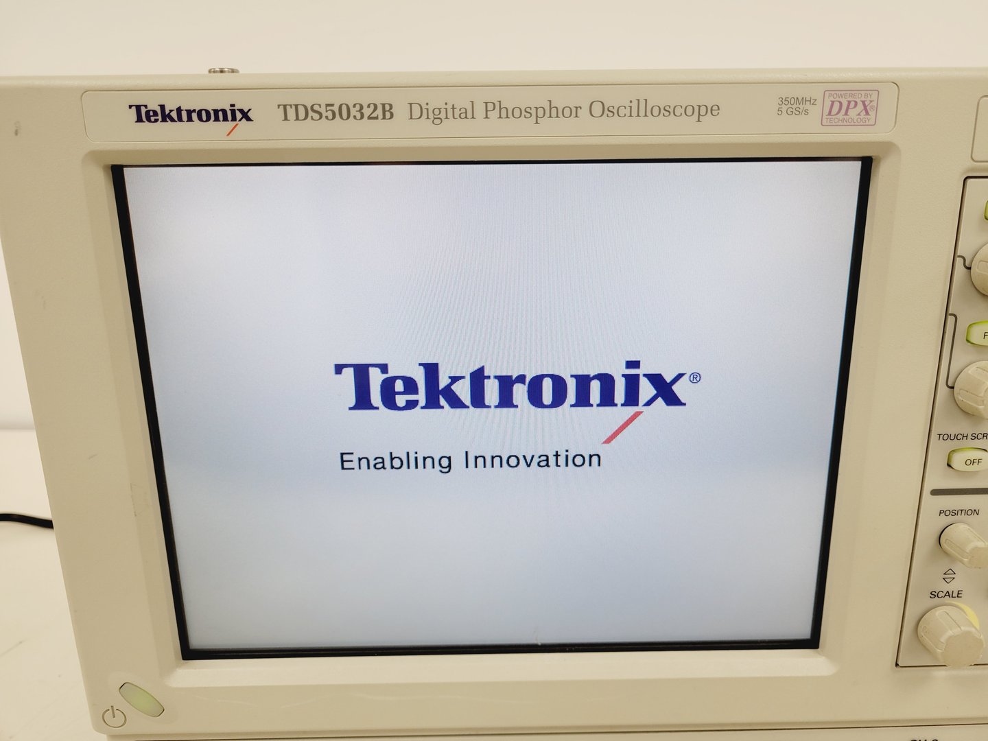 Image of Tektronix TDS5032B Digital Phosphor Oscilloscope Spares or Repairs