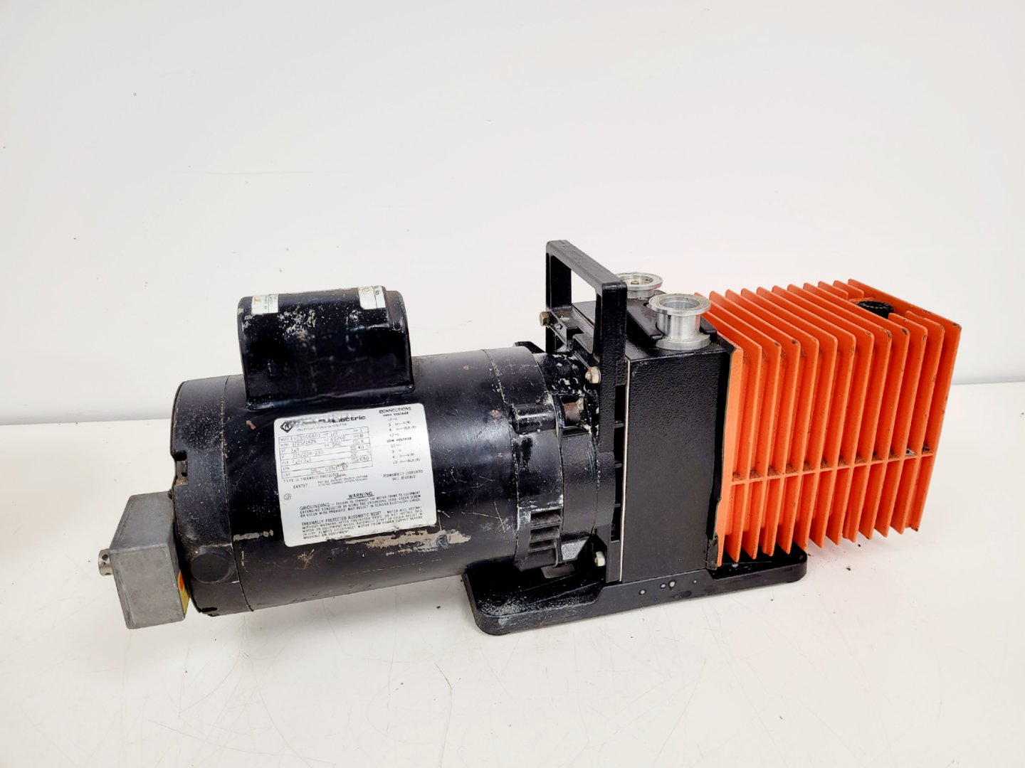 Image of Job Lot of 11 Laboratory Vacuum Pumps Edwards Leybold Trivac Lab