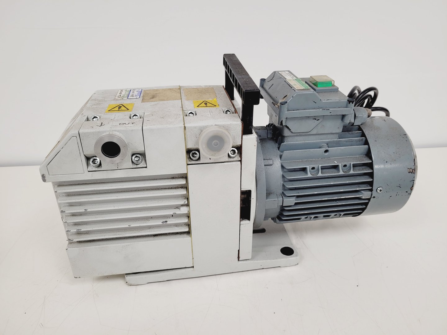 Image of Job Lot of 11 Laboratory Vacuum Pumps Edwards Leybold Trivac Lab