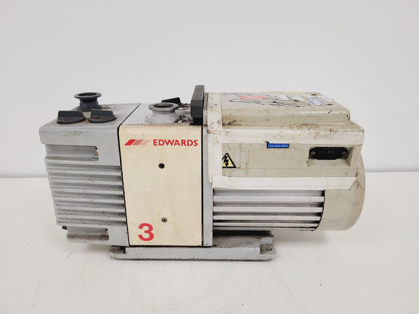 Image of Job Lot of 11 Laboratory Vacuum Pumps Edwards Leybold Trivac Lab
