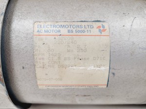 Thumbnail image of Job Lot of Laboratory Vacuum Pumps GeneVac NGN Speedivac Lab