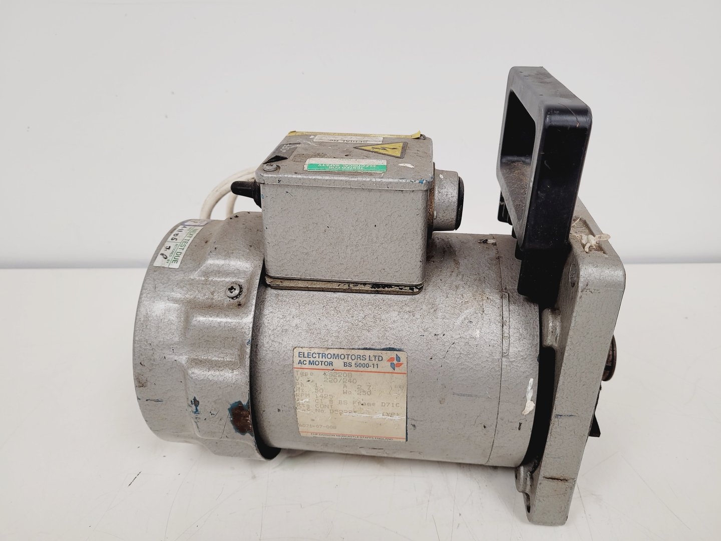 Image of Job Lot of Laboratory Vacuum Pumps GeneVac NGN Speedivac Lab