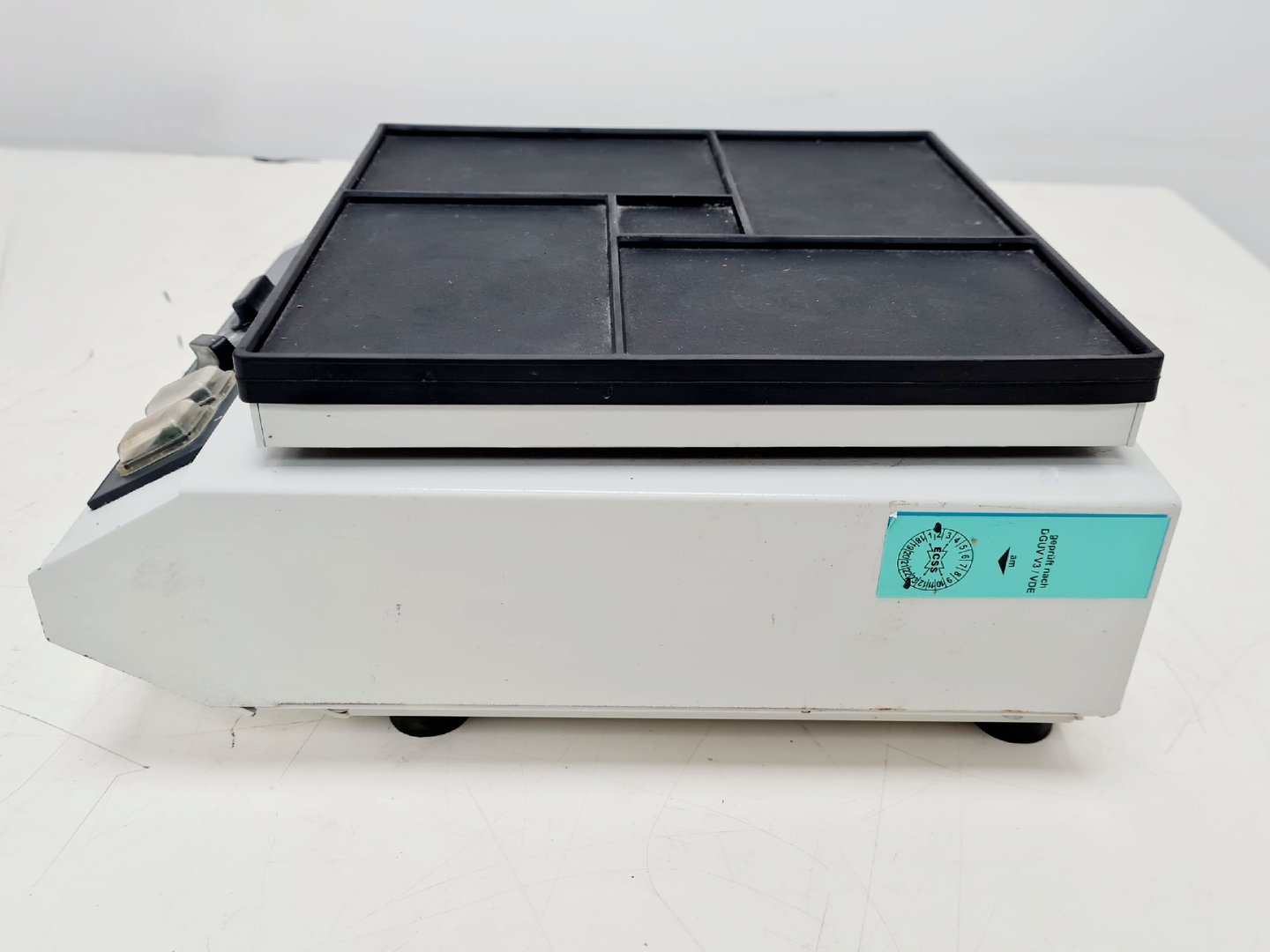 Image of Heidolph Titramax 1000 T Laboratory Platform Shaker Lab