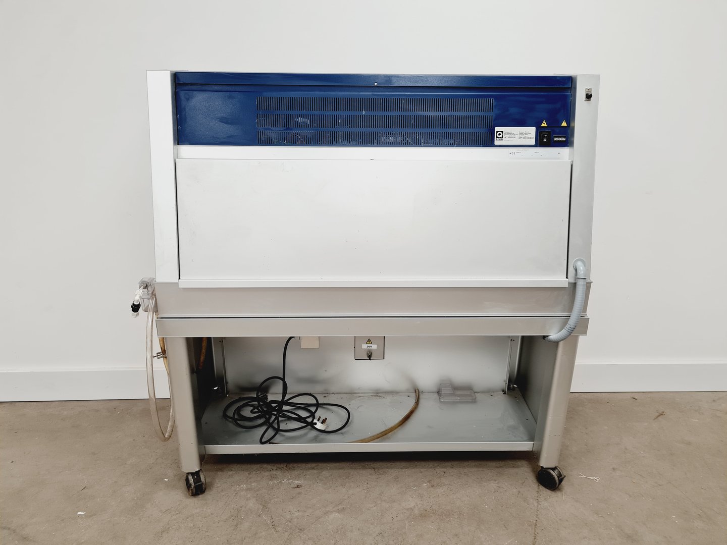 Image of Q-Panel QUV QUV/se Accelerated Weathering Tester Lab