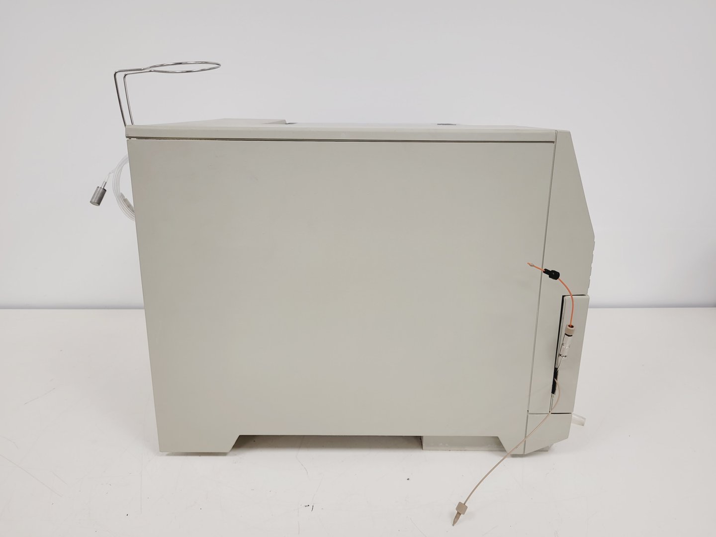 Image of Thermo Separation Products/Shimadzu HPLC System - AS3000 - P1500 - RF-551 Lab