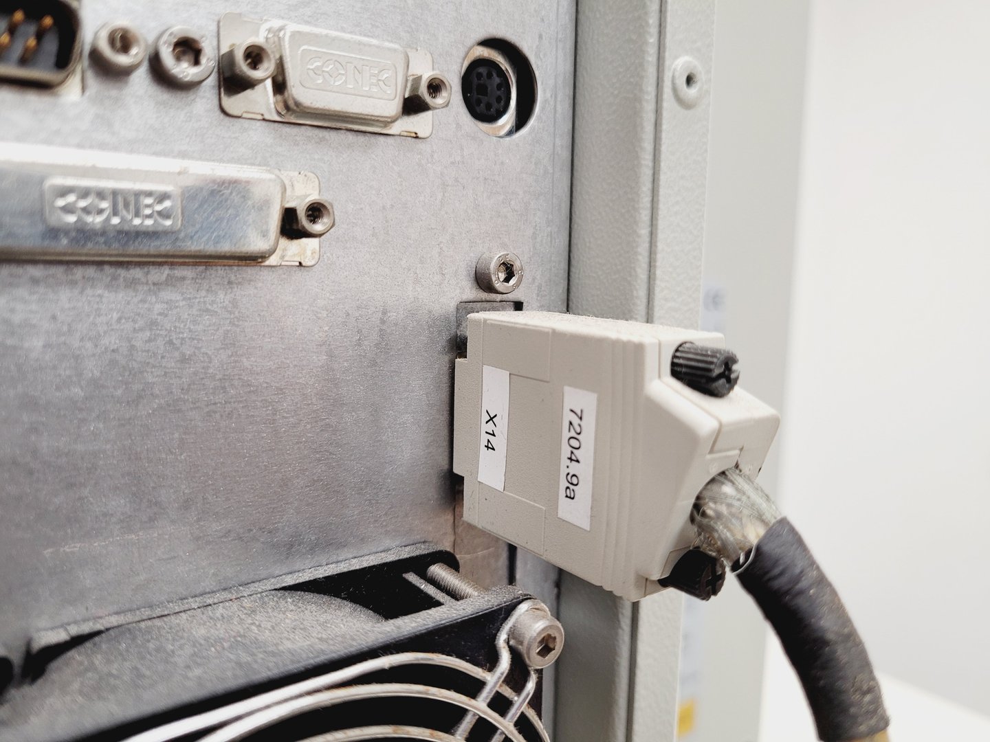 Image of Zwick Roell Z2.5 Material Testing Machine with T22 Temperature Chamber Lab