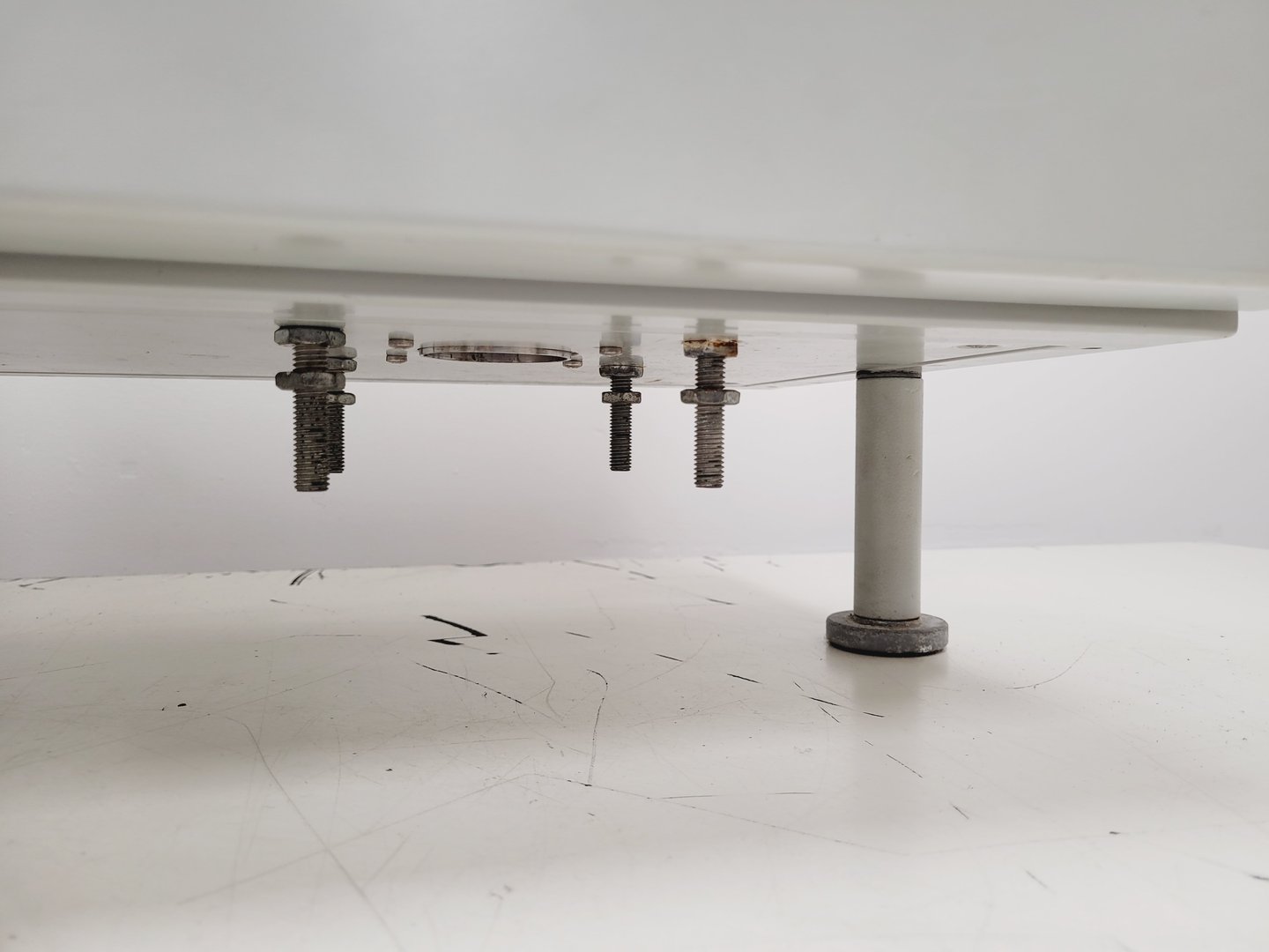 Image of Zwick Roell Z2.5 Material Testing Machine with T22 Temperature Chamber Lab