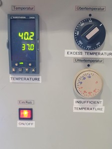 Thumbnail image of Zwick Roell Z2.5 Material Testing Machine with T22 Temperature Chamber Lab