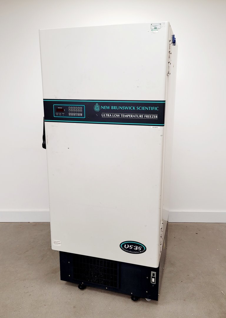 Image of New Brunswick Scientific Ultra Low Temperature Freezer U535 -86 Lab