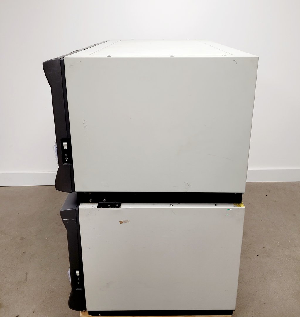 Image of New Brunswick Scientific Innova 44 Incubator Shaker Double Stack