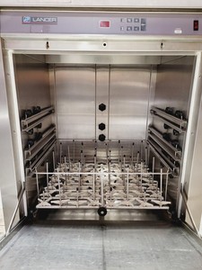 Thumbnail image of Lancer Labsec 1400 14UP Glassware Dryer Lab