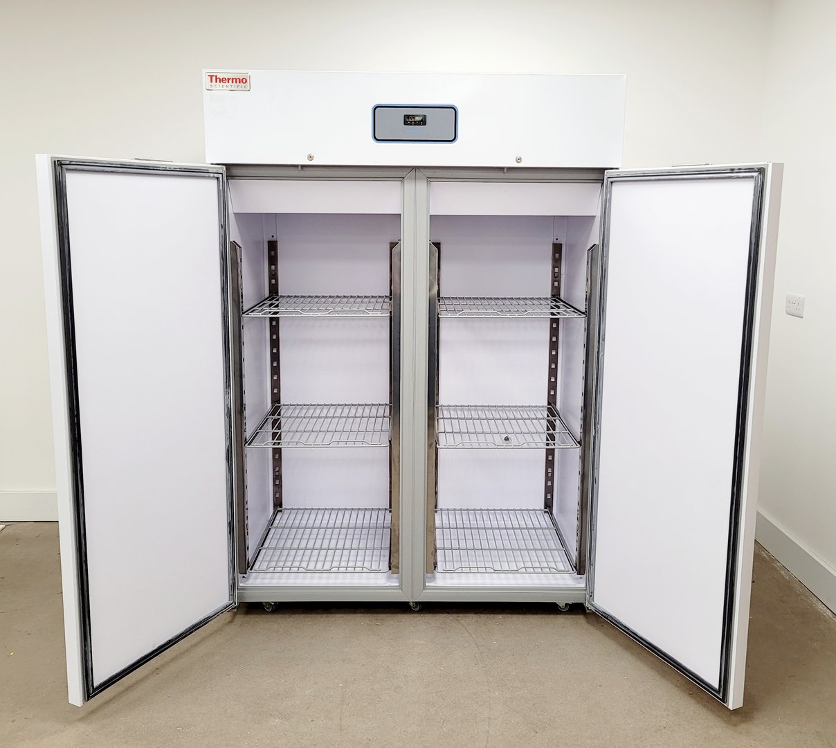 Image of Thermo Scientific R14X-SAEV-TS GPS Series Laboratory Refrigerator Lab