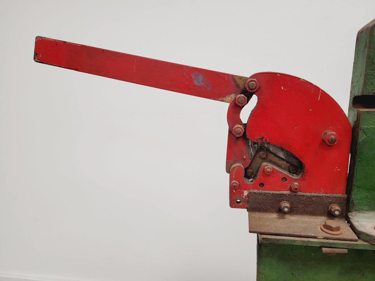 Image of Konrad Modrach Gera Metal Bending Tool with Dexion Guillotine