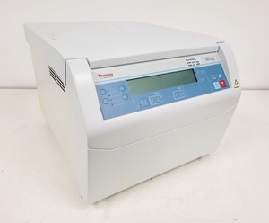 Thumbnail image of Thermo Scientific Heraeus Megafuge 8 Centrifuge with 4500rpm Rotor LAb