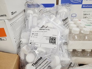 Thumbnail image of Job Lot of Plastic Laboratory Consumables Pipets, Tubes, Bottles, Tips Lab