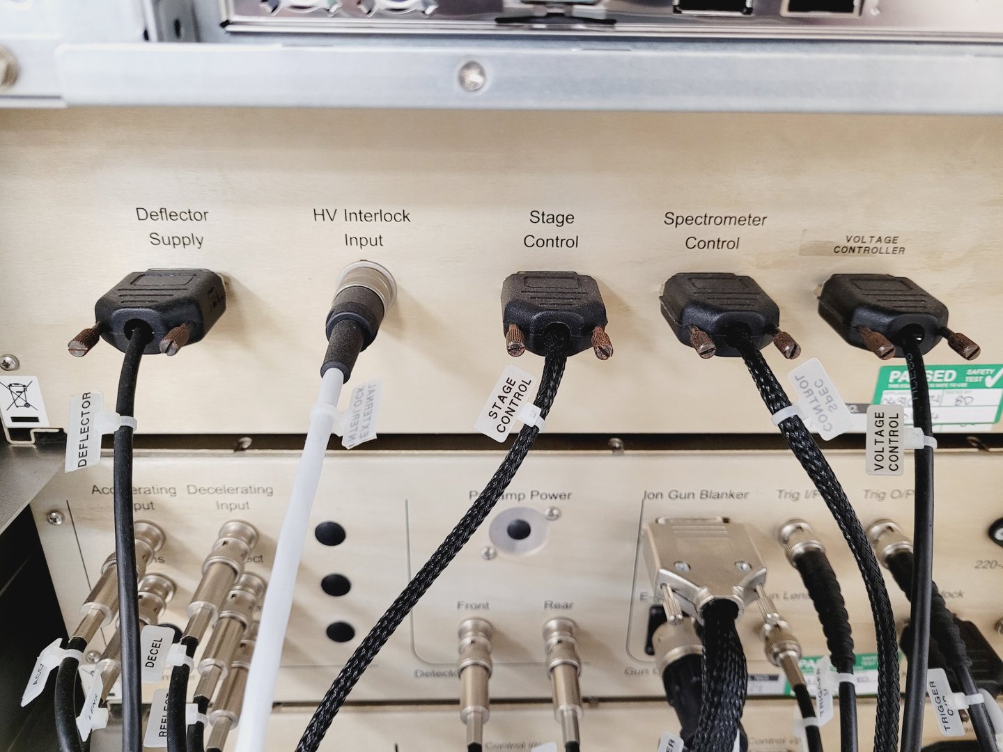 Image of Kore TOF-SIMS SURFACESEER S Mass Spectrometer Lab