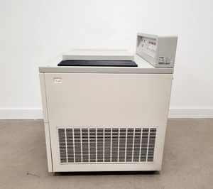 Thumbnail image of Heraeus Sepatech Suprafuge 22 Floorstanding Centrifuge with 12000rpm Rotor Lab
