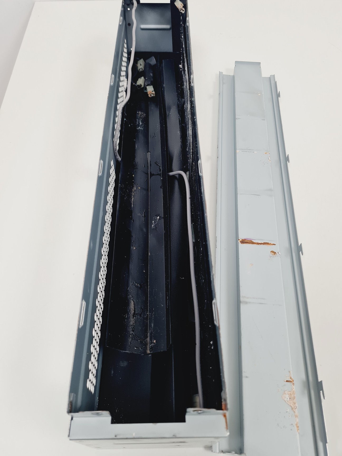 Image of APC UPS Uninterruptible Power Supply Model SRT6KXLI