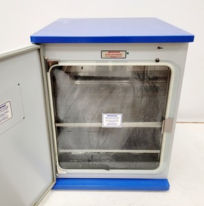 Thumbnail image of RS Biotech Galaxy R CO2 Laboratory Incubator Model 170-300 Lab