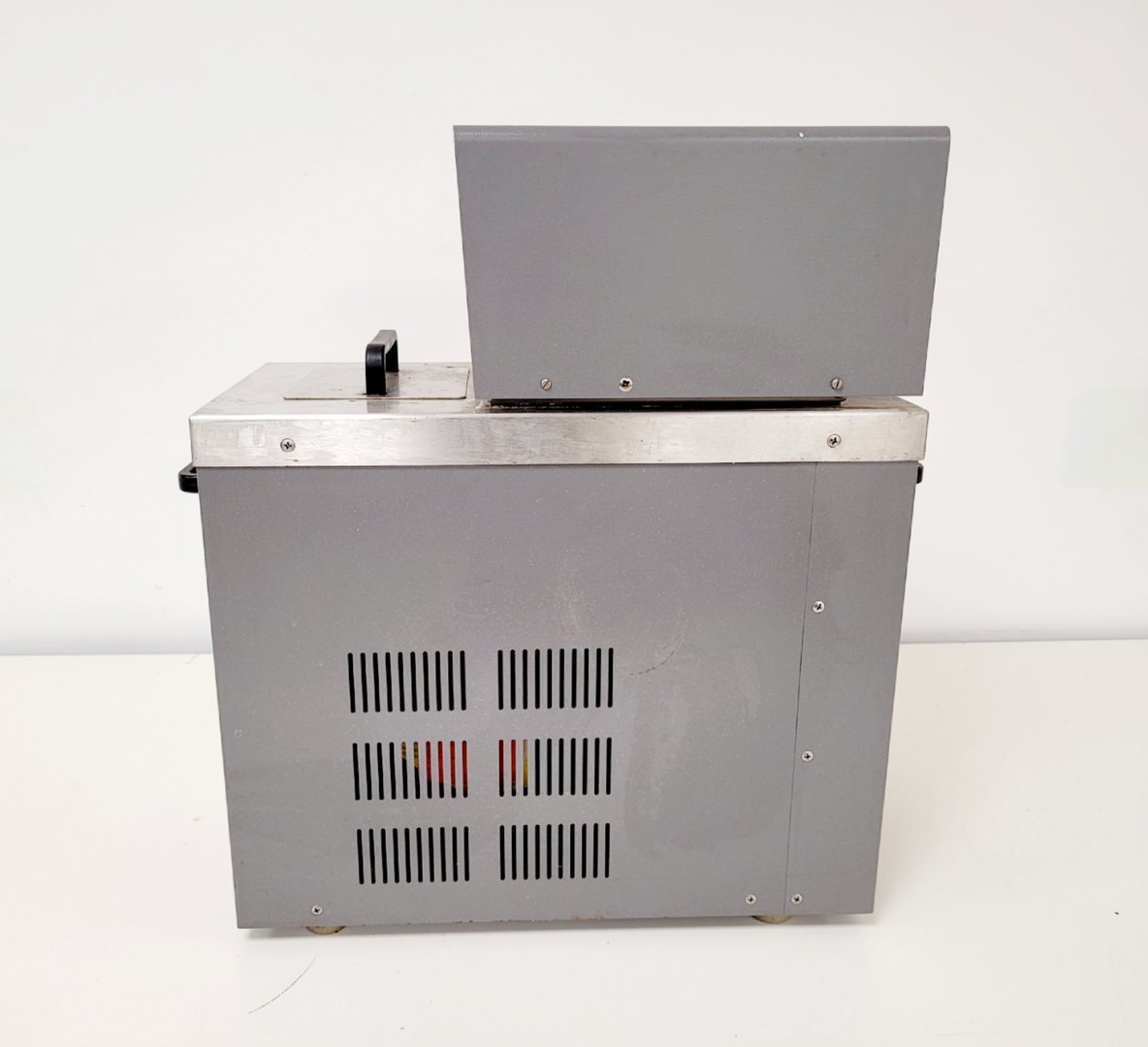 Image of Pharmacia LKB Multitemp II Water Bath Circulating Water Bath Chiller