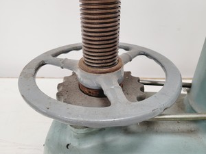 Thumbnail image of Avery 6402 Hardness Tester