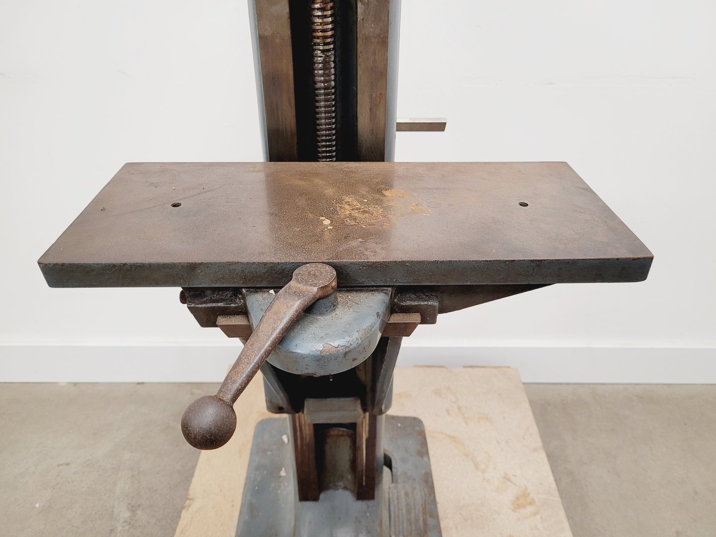 Image of Vickers-Armstrong Pedestal Hardness Tester Lab