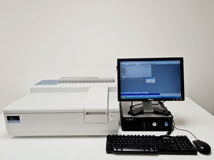 Thumbnail image of Perkin Elmer Lambda 35 UV/VIS Spectrometer System w/ Winlab Software