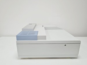 Thumbnail image of Perkin Elmer Lambda 35 UV/VIS Spectrometer System w/ Winlab Software