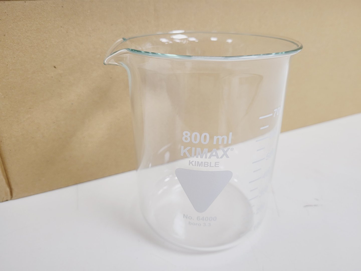 Image of Job Lot of 53 Boxes of 10 Beakers Kimax ISO (Low Form), 800 ml Lab