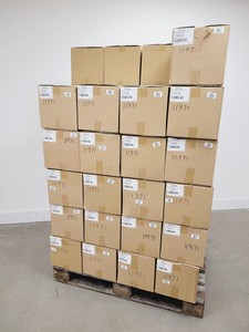 Thumbnail image of Job Lot of 45 Boxes of 6 Media Bottles Kimax ISO, GL45, 2000 ml, Blue PP Cap