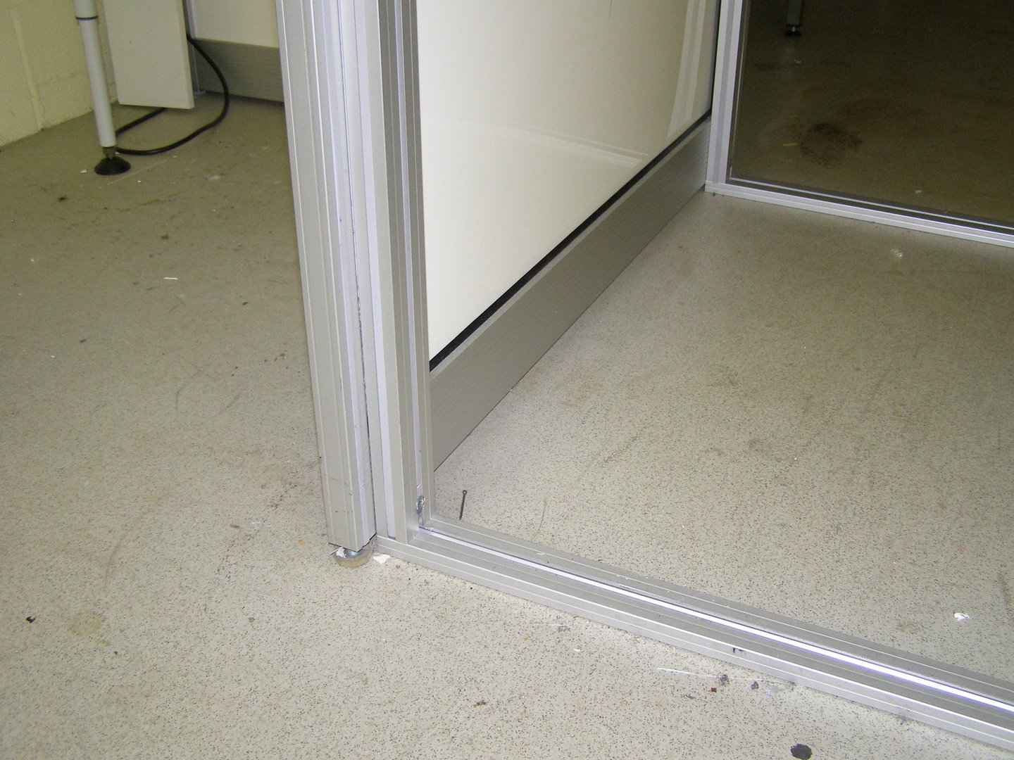 Image of Monmouth Scientific Clean Room 3 x 4m