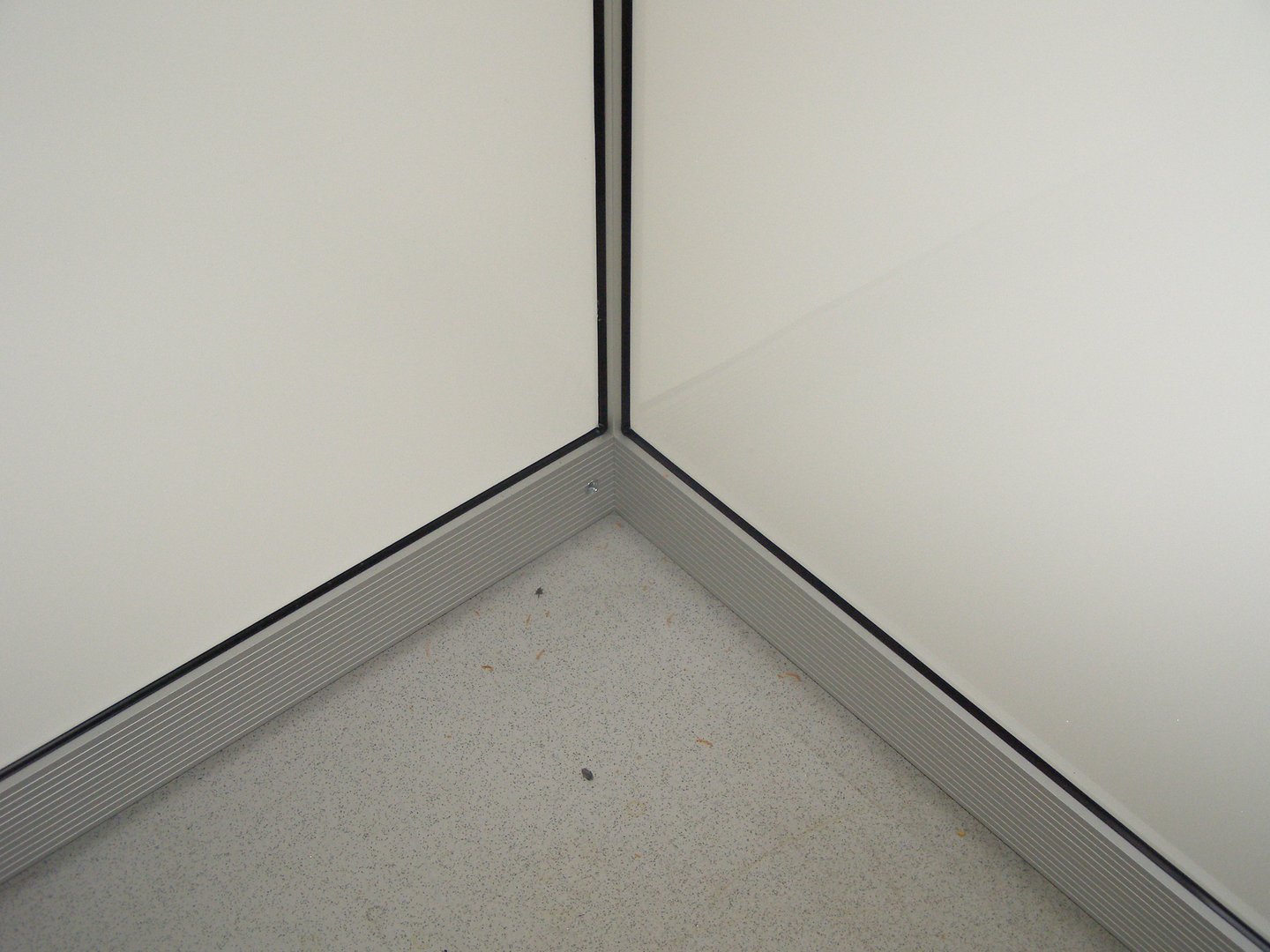 Image of Monmouth Scientific Clean Room 3 x 4m