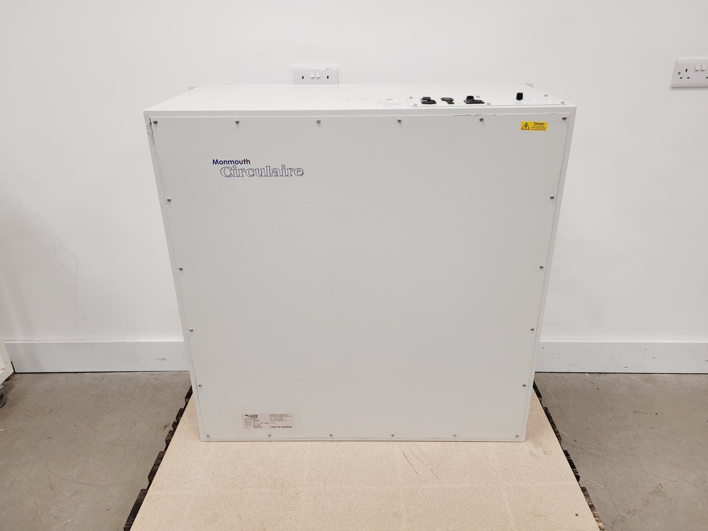Image of Monmouth Scientific Clean Room 3 x 4m