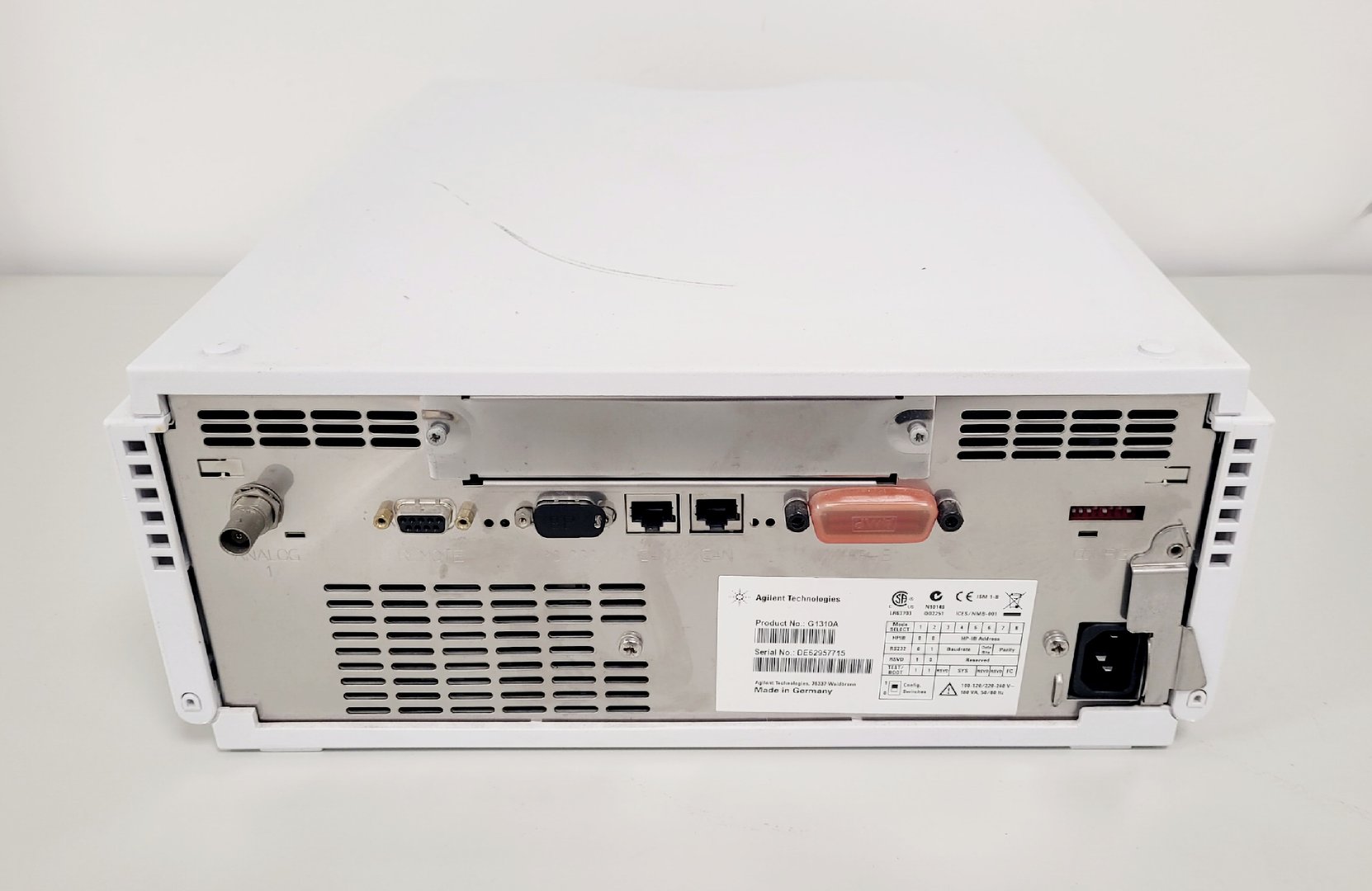 Image of Agilent Technologies G1310A 1200 Isocratic Pump & Instant Pilot Controller Lab