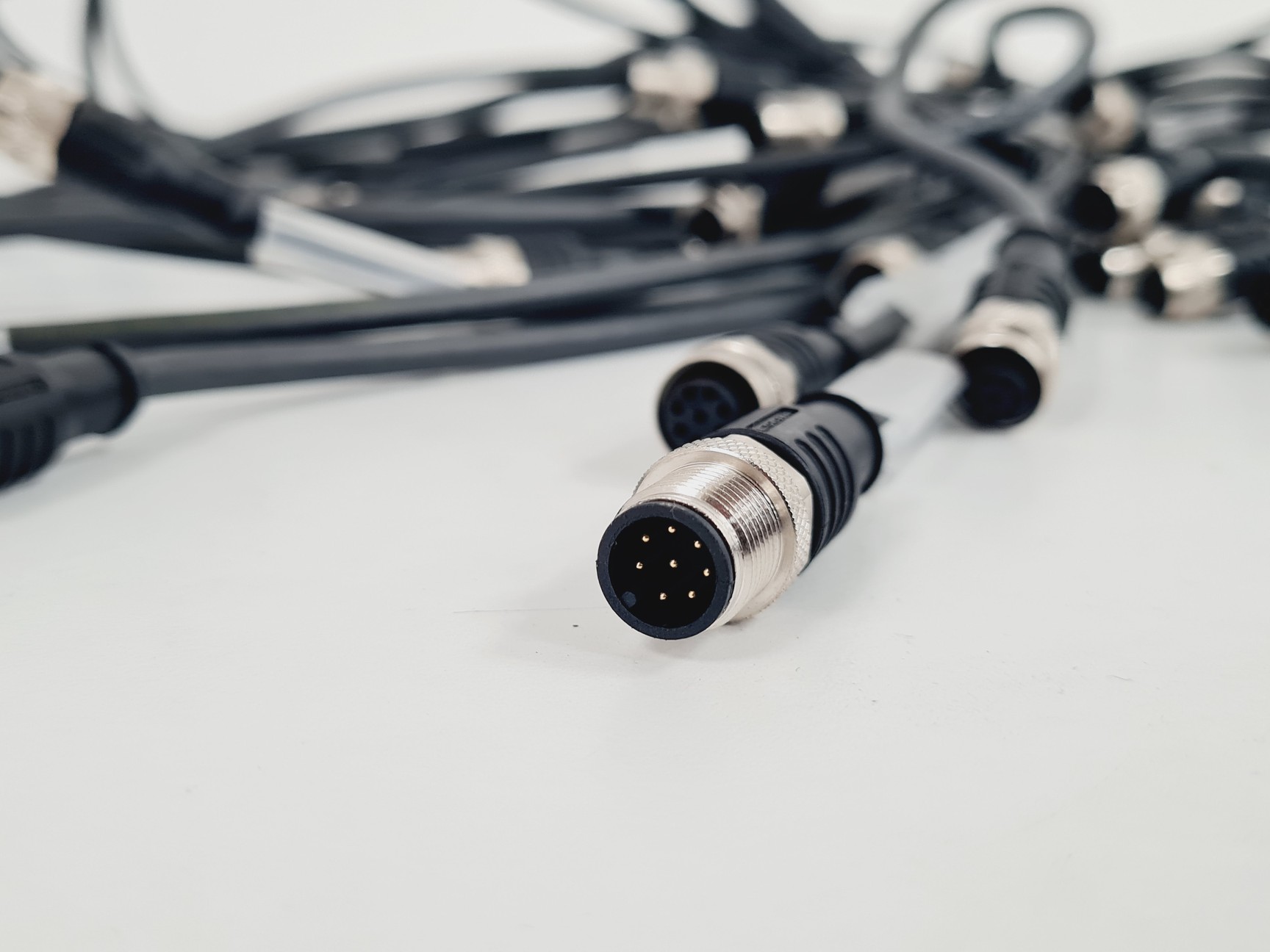 Image of 12 x Schmersal Non-Contact Safety Switch w/ Cables & SD-Y Adapters Lab