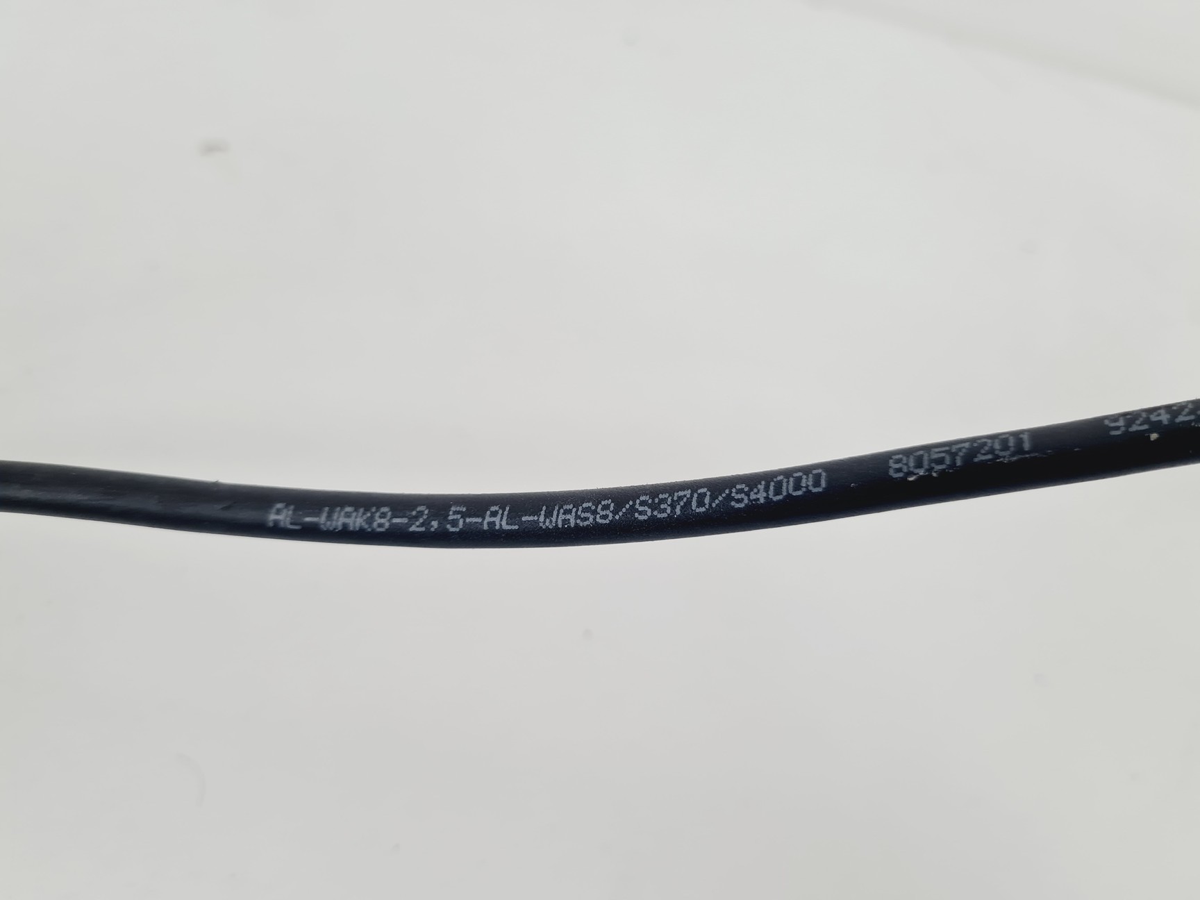 Image of 12 x Schmersal Non-Contact Safety Switch w/ Cables & SD-Y Adapters Lab