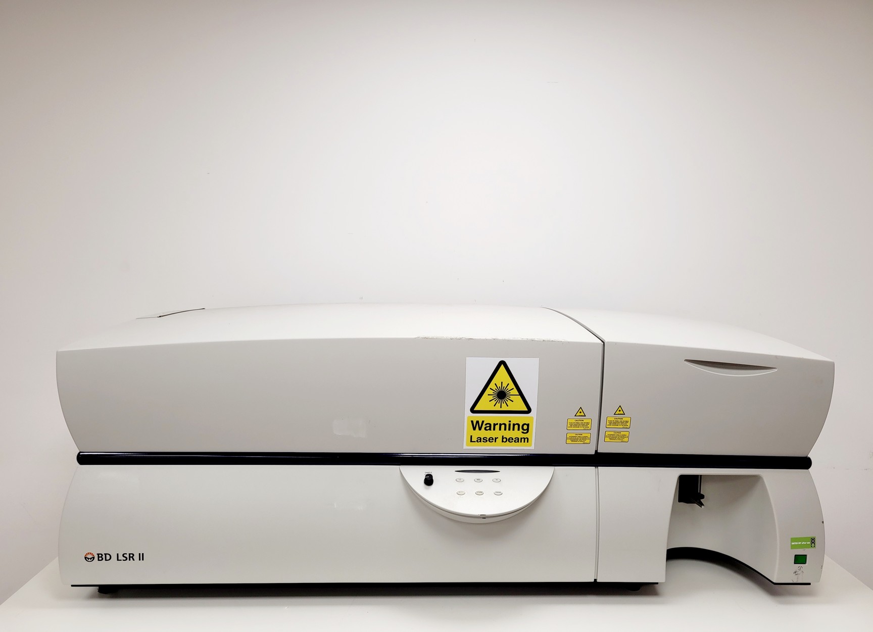 Bd Flow Cytometry Instruments Becton Dickinson BD LSR II Flow Cytometer w/FACSFlow Supply System Lab