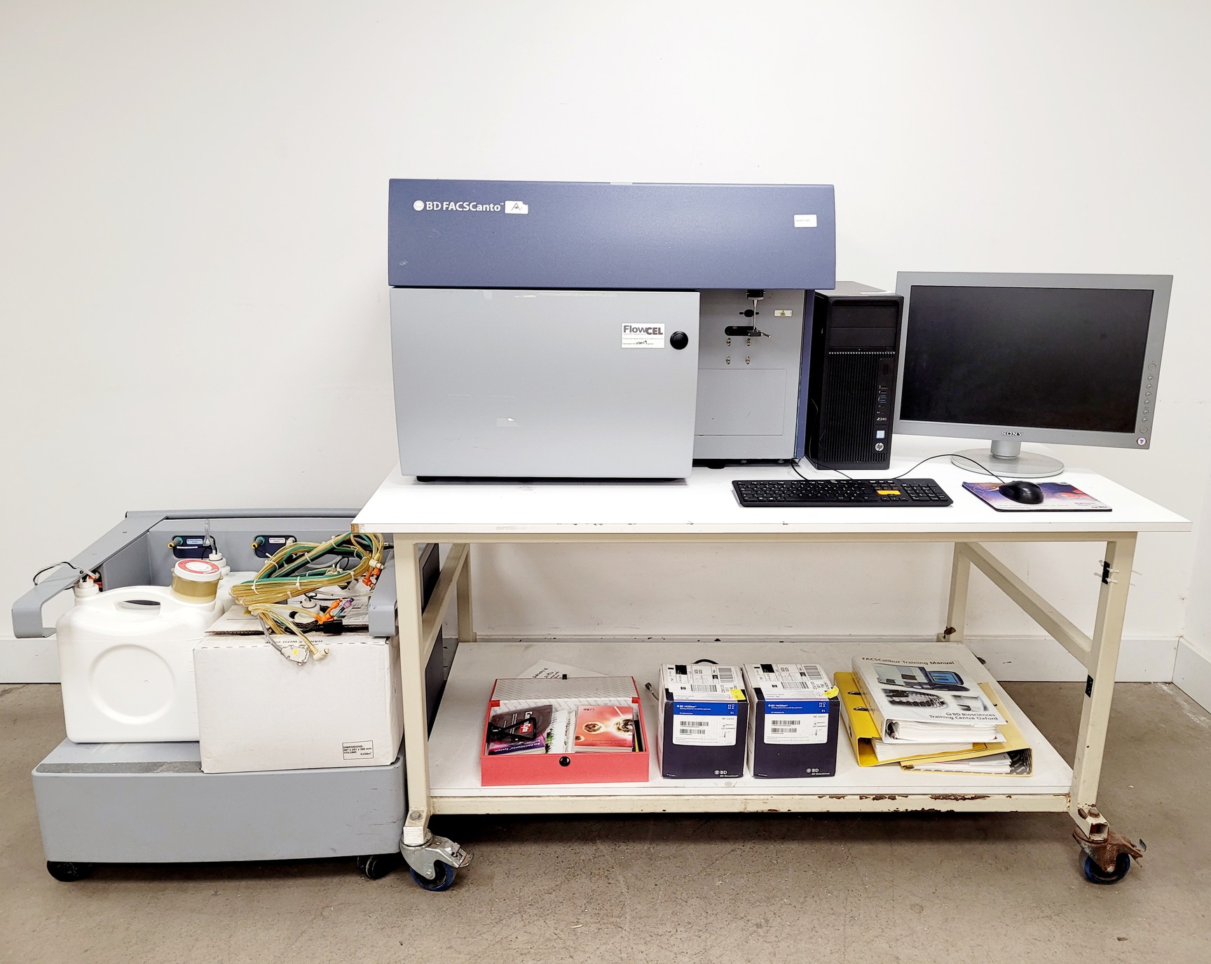 Facscanto BD FACSCanto Flow Cytometer System w/ Fluidics Carts, PC & Software Lab