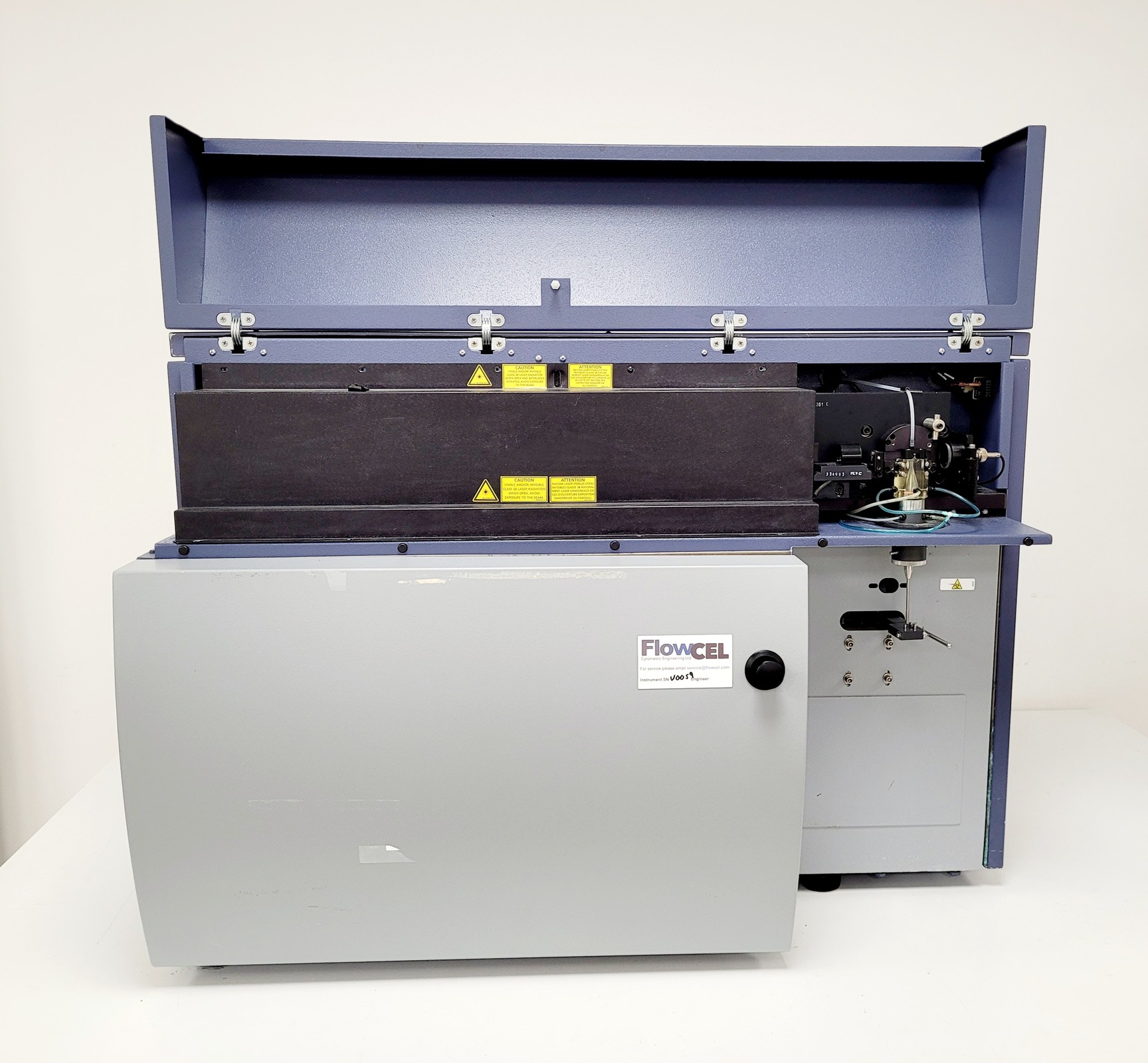 Image of BD FACSCanto Flow Cytometer System w/ Fluidics Carts, PC & Software Lab