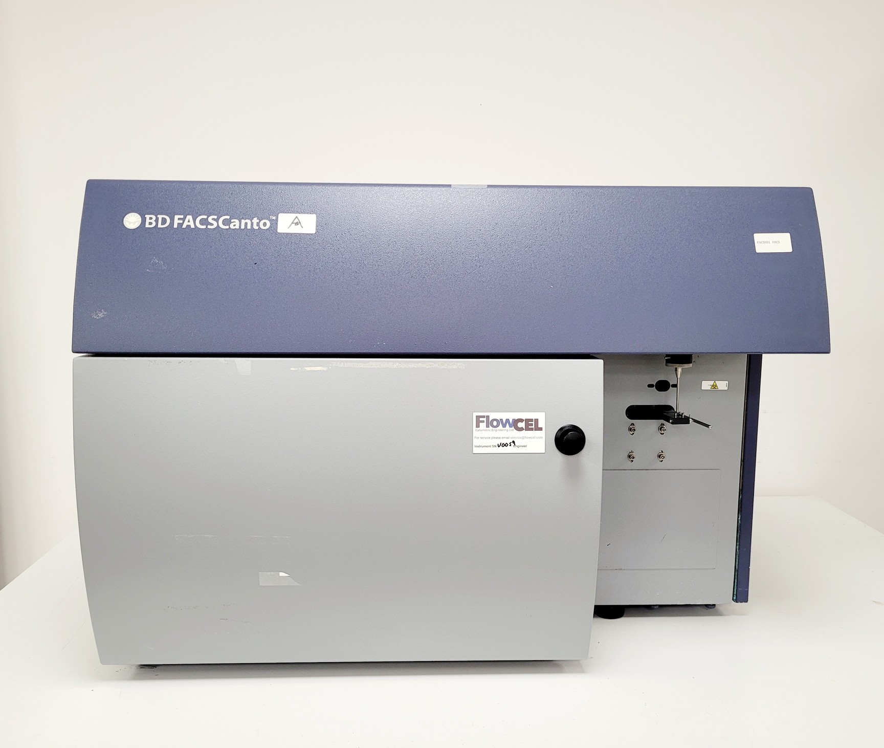 Facscanto BD FACSCanto Flow Cytometer System w/ Fluidics Carts, PC & Software Lab