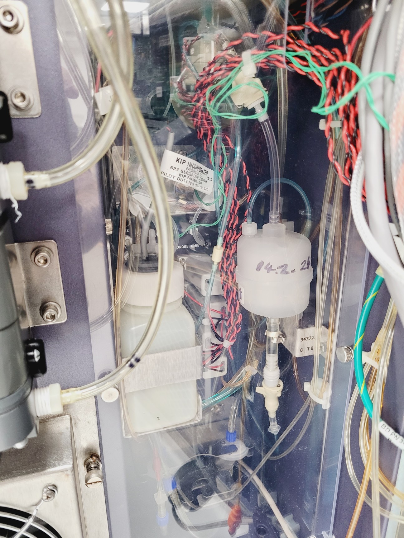 Image of BD FACSCanto II Flow Cytometer System w/ Fluidics Carts, PC & Software Lab