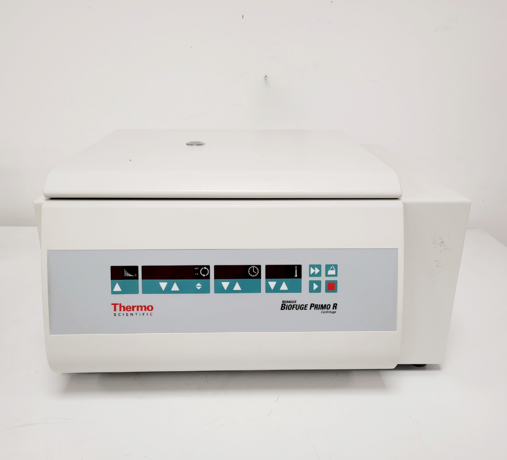 Image of Thermo Scientific Model Heraeus Biofuge Primo R Centrifuge Lab