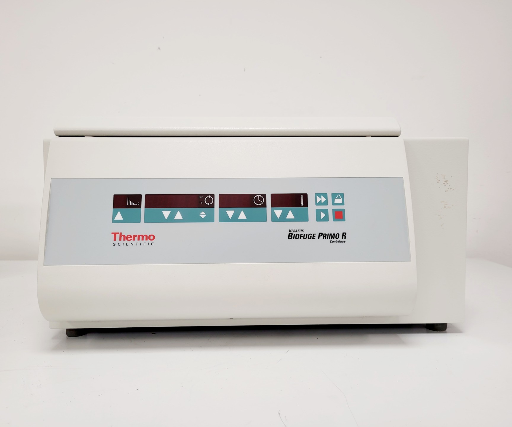 Image of Thermo Scientific Model Heraeus Biofuge Primo R Centrifuge Lab