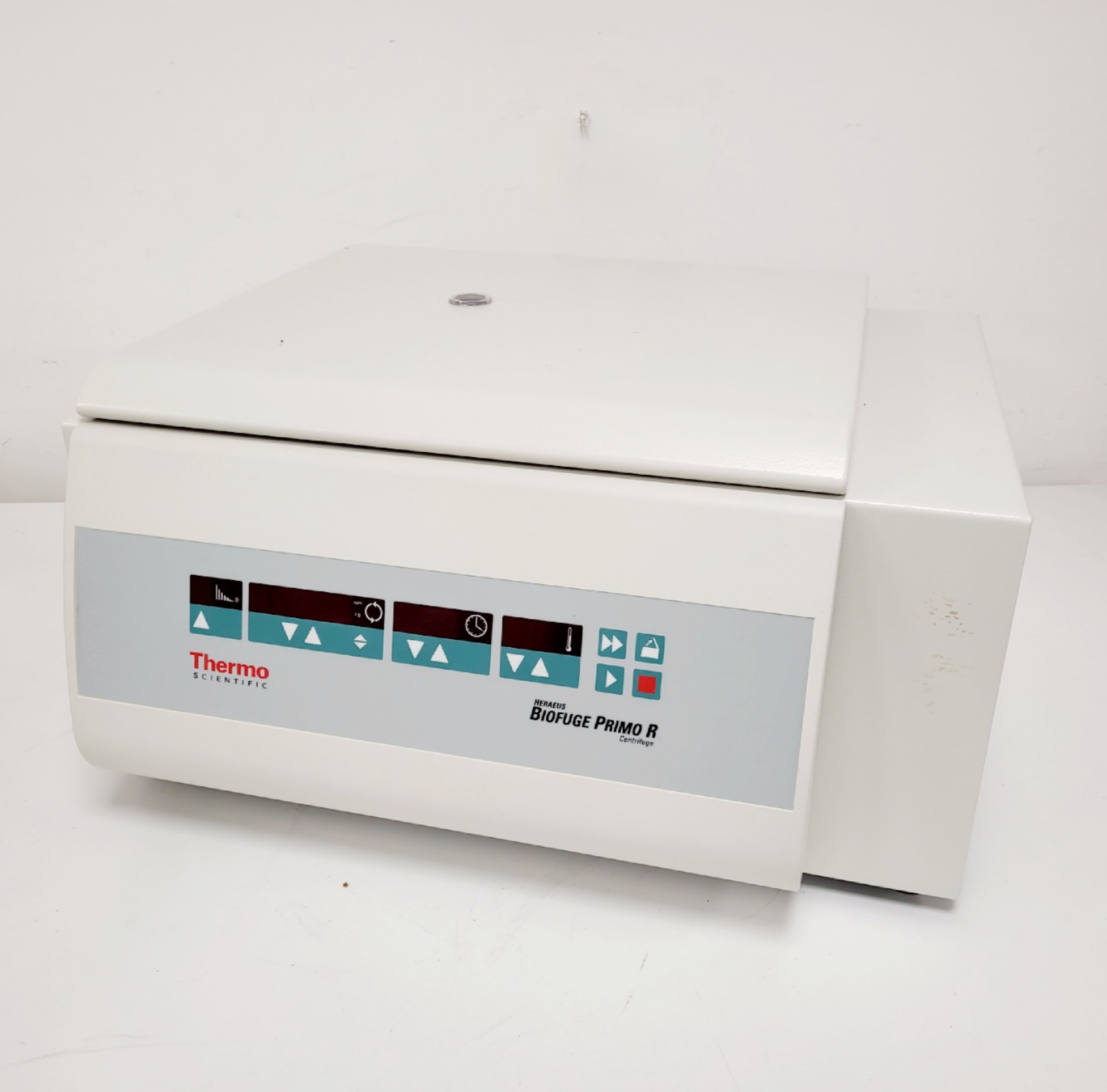 Image of Thermo Scientific Model Heraeus Biofuge Primo R Centrifuge Lab