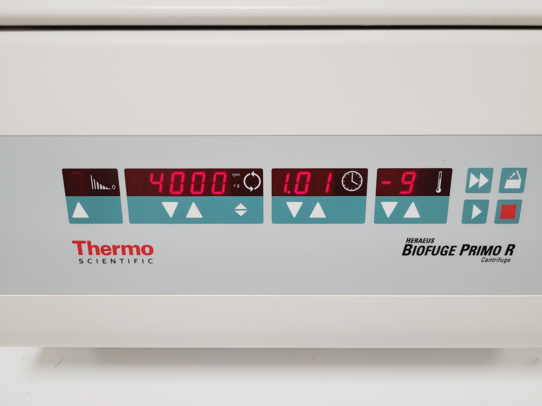 Image of Thermo Scientific Model Heraeus Biofuge Primo R Centrifuge Lab