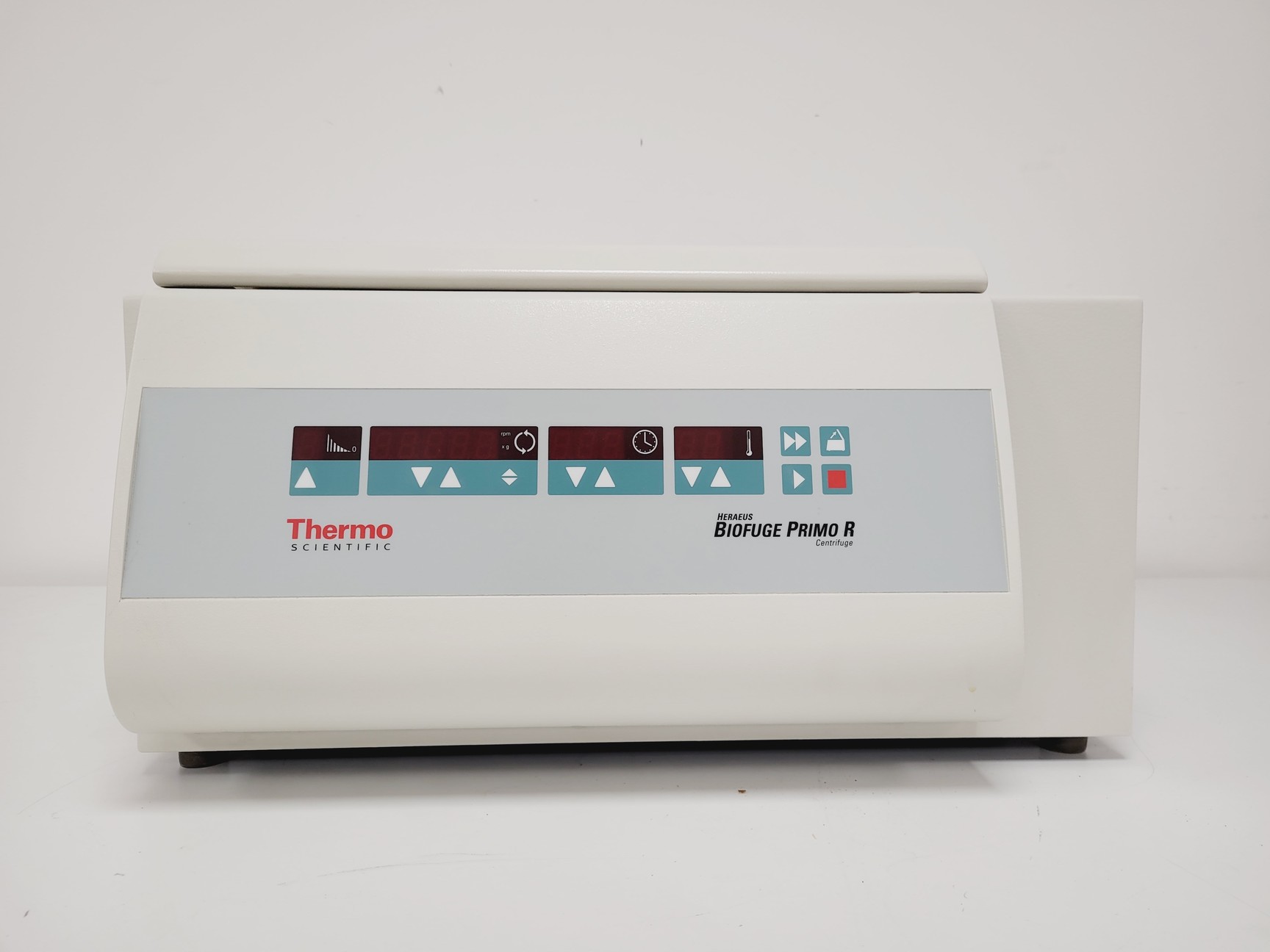 Image of Thermo Scientific Heraeus Biofuge Primo R Centrifuge Lab