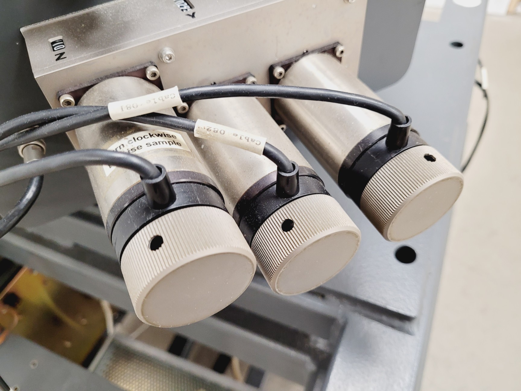 Image of Cambridge Instruments Stereoscan 360 SEM Microscope System 