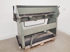 Thumbnail image of F.J Edwards Machinery Model- 4FT 18G D&P Sheet Metal Bender Folder