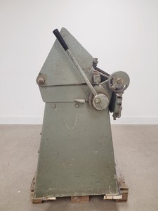 Thumbnail image of F.J Edwards Machinery Model- 4FT 18G D&P Sheet Metal Bender Folder